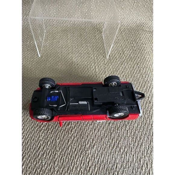 Snap On Ford F-150 Pick Up with Custom Load Die Cast 1:38 Red - Picture 10 of 11